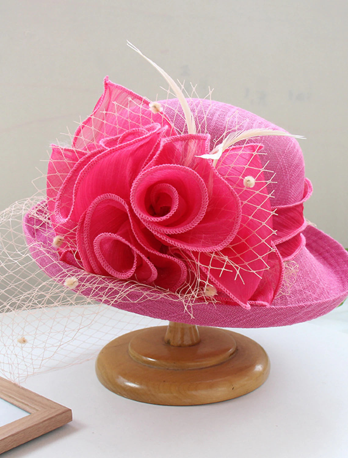 Wholesale Hats Headwear Polyester Organza Bucket Hat Straw Hat Sun Hat Casual Holiday Luxury Elegant With Feather Floral Headpiece Headwear