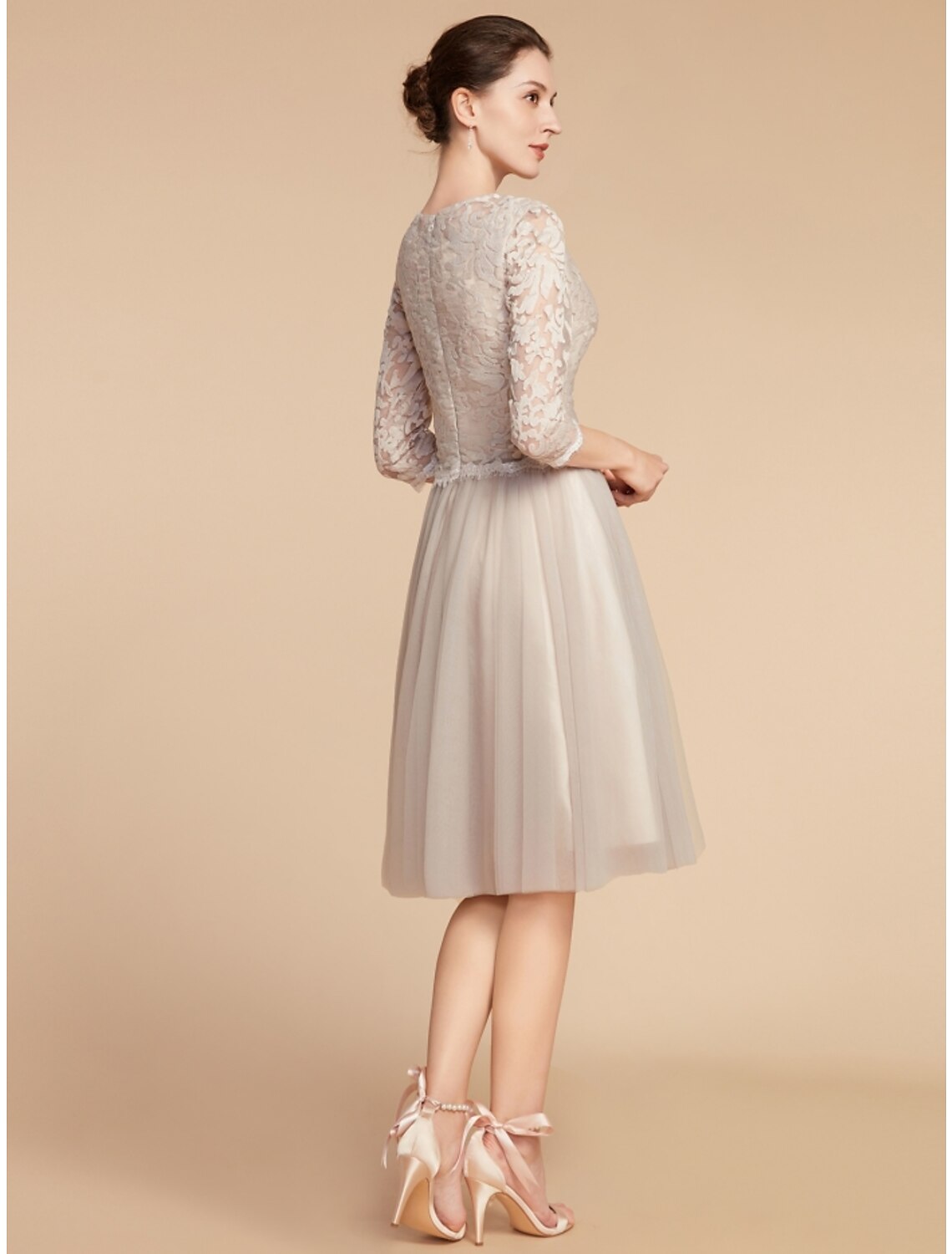 Wholesale A-Line Mother of the Bride Dress Wedding Guest Elegant Petite Jewel Neck Knee Length Lace Tulle Half Sleeve with Pleats Solid Color