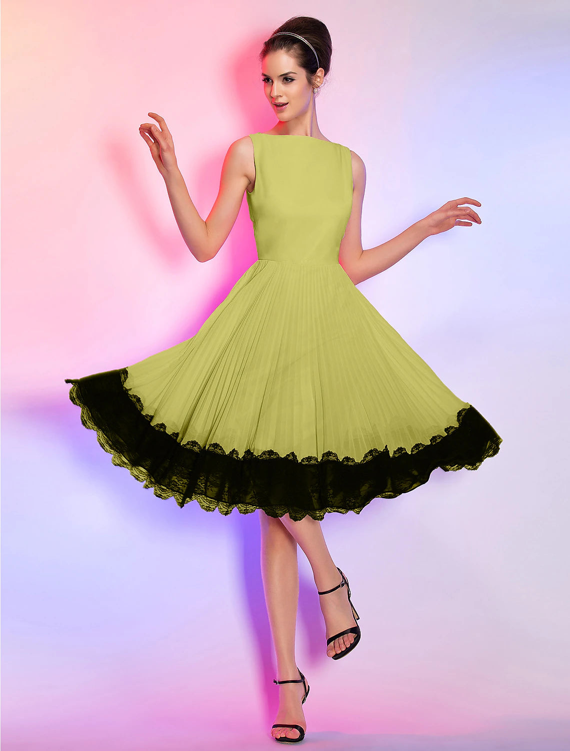 Wholesale A-Line Vintage Dress Homecoming Graduation Knee Length Sleeveless Boat Neck Pink Dress Chiffon with Lace