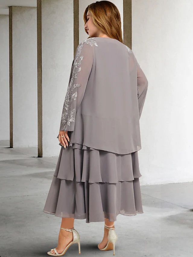 Wholesale Two Piece A-Line Plus Size Curve Mother of the Bride Dresses Elegant Dress Formal Tea Length Sleeveless Jewel Neck Chiffon with Ruffles Appliques