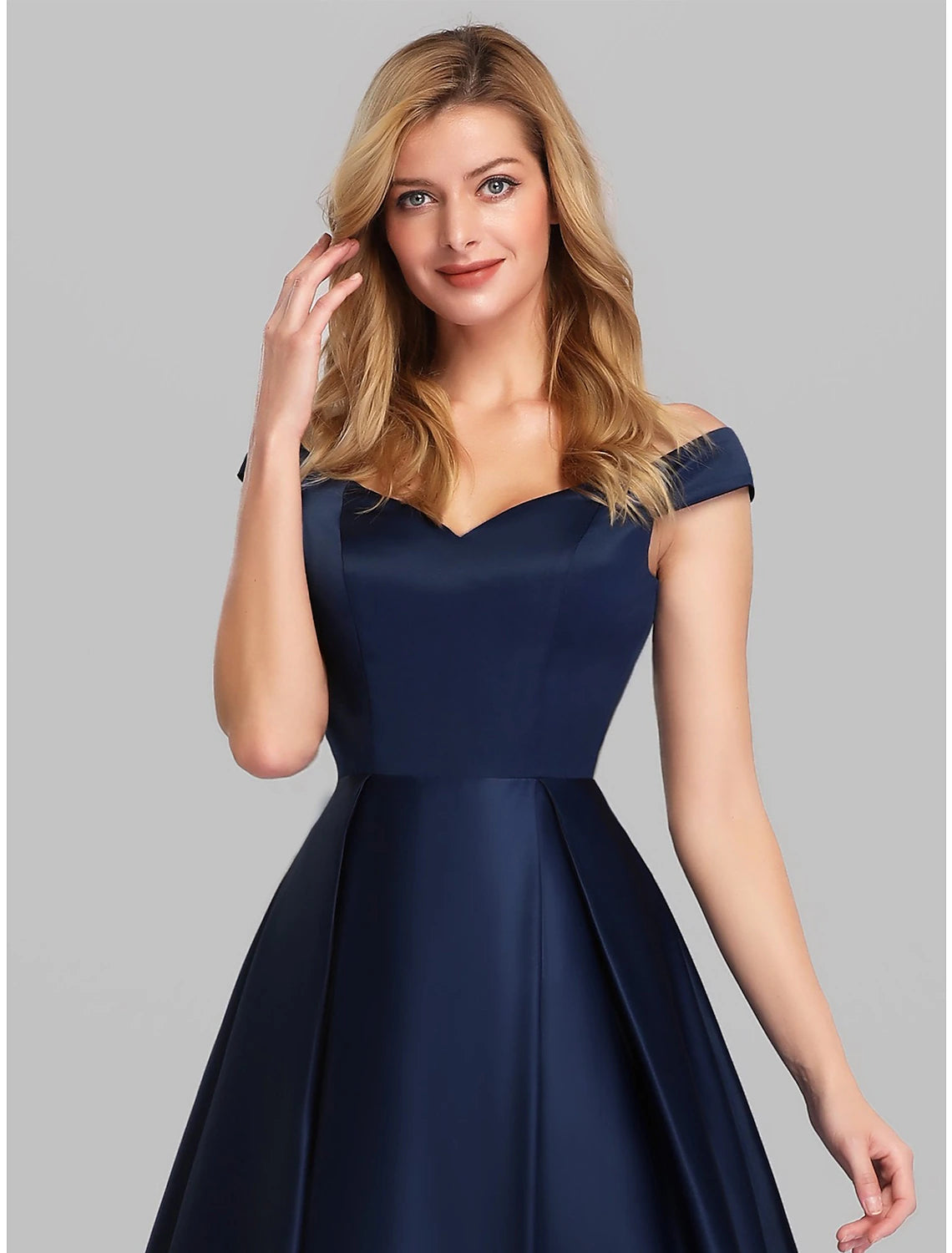 Wholesale  A-Line Evening Gown Elegant & Luxurious Dress Wedding Guest Formal Evening Floor Length Sleeveless Plunging Neck Satin with Ruched