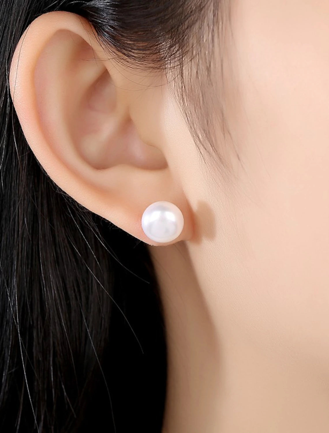 Wholesale Women's White Freshwater Pearl Stud Earrings Fine Jewelry Classic Precious Stylish Simple S925 Sterling Silver Earrings Jewelry White For Wedding Engagement 1 Pair