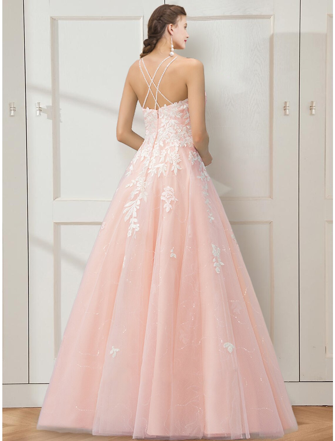 Wholesale  Ball Gown Prom Dresses Floral Dress Masquerade Prom Floor Length Sleeveless Spaghetti Strap Tulle Crisscross Back with Embroidery