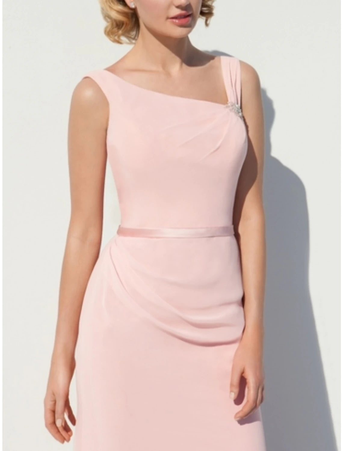 Wholesale A-Line Bridesmaid Dress Scoop Neck Sleeveless Elegant Floor Length Chiffon with Split Front / Crystal Brooch / Ruching